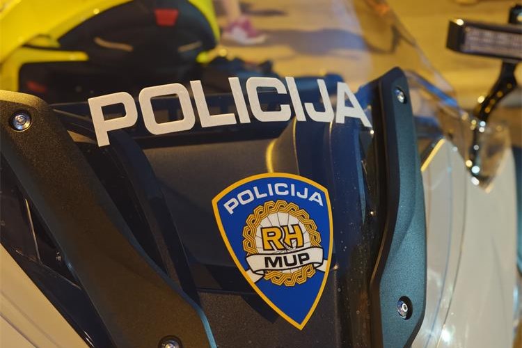 Slika /PU splitsko-dalmatinska 2025 NOVO/Promet/policija mtc.jpg